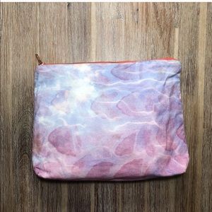 *HOLD* for @livewildtruth